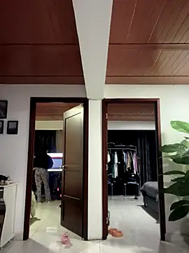 Ambar pe  online show from November 2, 2:14 am