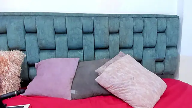 IsiisLovei online show from November 27, 2:41 pm