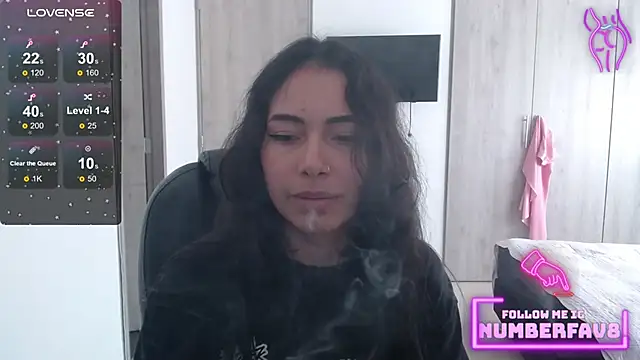 numberfav8 online show from January 6, 7:13 pm