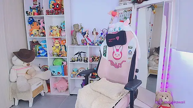 meda kawaii  online show from November 23, 3:01 pm