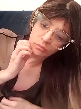 Snapshot of LouGabriel chatting on January 19, 6:00 pm LouGabriel online show from January 19, 6:00 pm