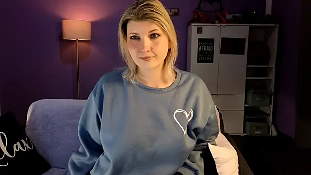 olisunny5 online show from April 17, 7:17 pm