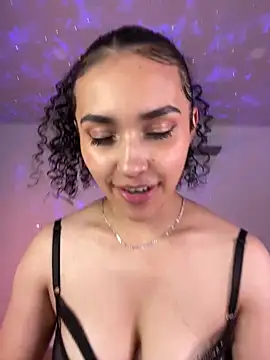 Lucy Marin online show from February 8, 6:33 pm