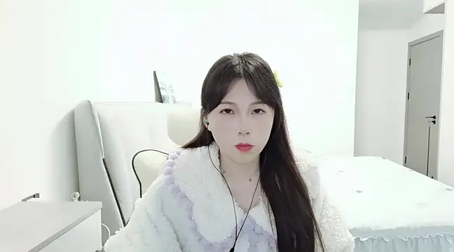 Snapshot of Sunset_glow chatting on December 29, 3:03 pm Sunset glow online show from December 29, 3:03 pm
