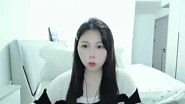 Sunset glow online show from November 9, 1:20 pm