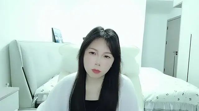 Sunset glow online show from March 8, 3:49 pm