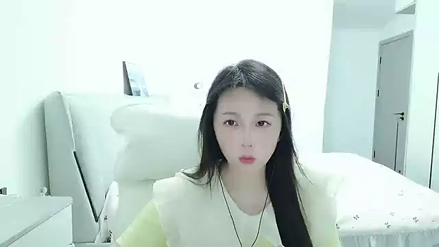 Snapshot of Sunset_glow chatting on May 22, 2:55 pm Sunset glow online show from May 22, 2:55 pm