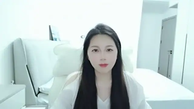 Snapshot of Sunset_glow chatting on May 26, 3:30 pm Sunset glow online show from May 26, 3:30 pm