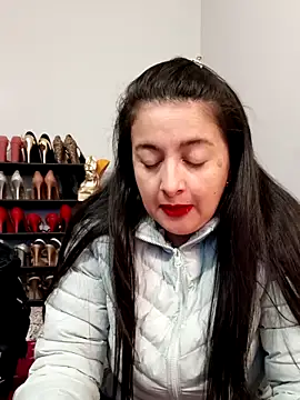 Cherry 1992 online show from February 10, 12:53 pm