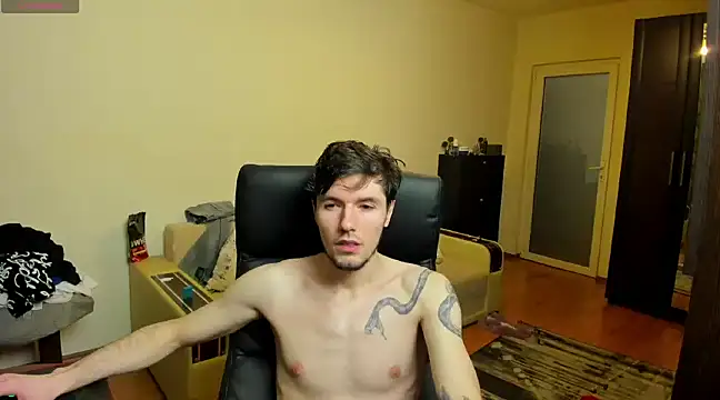 awesomejustin online show from December 10, 3:22 pm