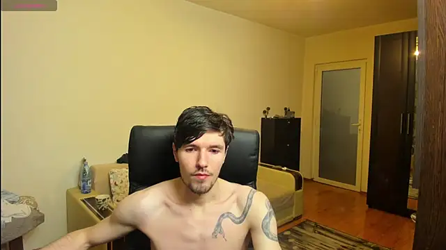 awesomejustin online show from February 13, 2:56 am