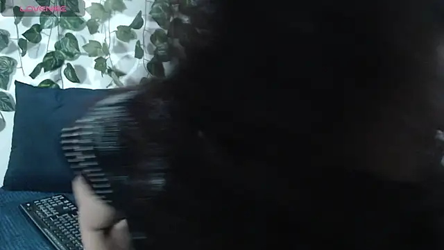 ariana sanz1 online show from November 4, 12:04 pm