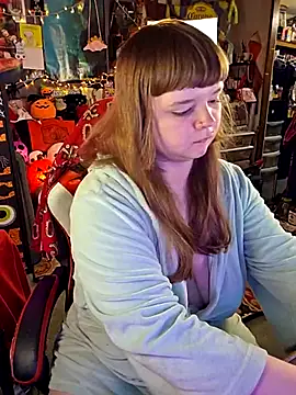 VelvetDiablo online show from October 10, 11:59 pm