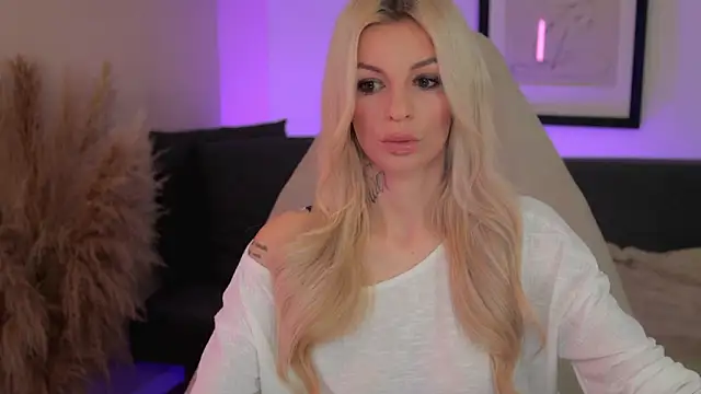 KairaKampen online show from March 6, 10:06 pm