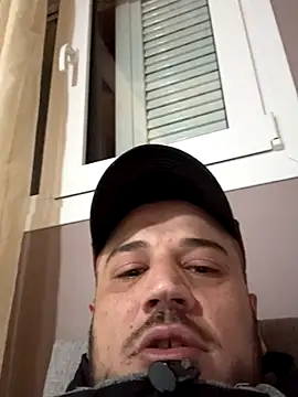 Snapshot of 1Aleks13 chatting on January 8, 4:31 pm 1Aleks13 online show from January 8, 4:31 pm