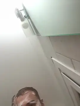 Snapshot of 1Aleks13 chatting on February 6, 10:02 pm 1Aleks13 online show from February 6, 10:02 pm