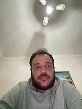 Snapshot of 1Aleks13 chatting on February 16, 9:55 pm 1Aleks13 online show from February 16, 9:55 pm