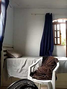 Safadinho2312 online show from January 15, 8:01 pm