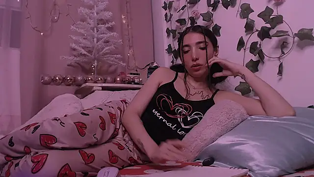 darkcandy666 online show from November 11, 1:27 am