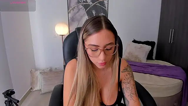 StacyConner online show from January 21, 2:48 pm