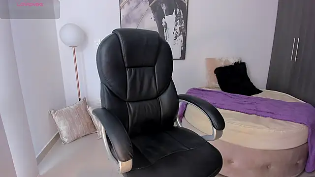 StacyConner online show from February 11, 9:25 pm