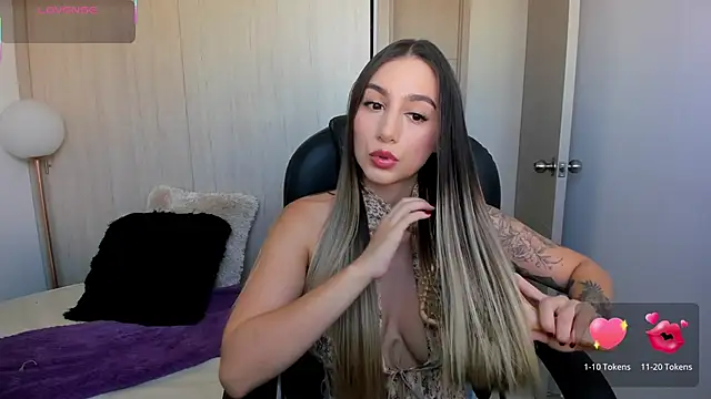 StacyConner online show from January 17, 7:50 pm