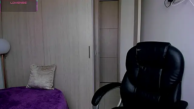 StacyConner online show from February 10, 9:52 pm