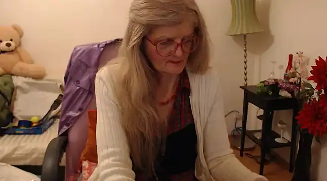 BlairFort online show from February 10, 3:42 pm