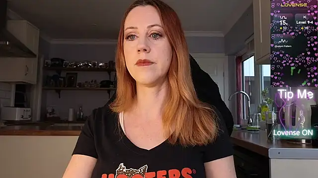 stripmequick online show from February 10, 9:57 am