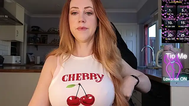 stripmequick online show from March 18, 10:18 am