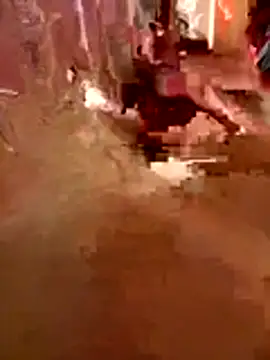 Snapshot of FinableKnee chatting on October 29, 5:53 am FinableKnee online show from October 29, 5:53 am