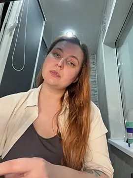 CandyShoopp online show from March 28, 4:39 pm