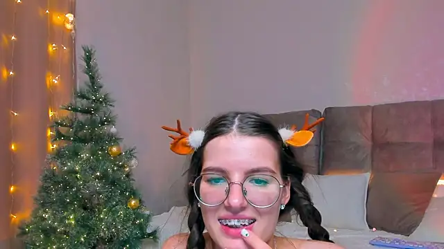 AriellaTesk online show from January 1, 5:22 pm