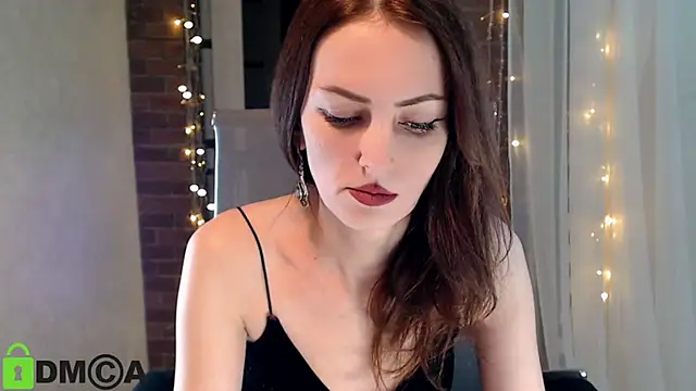 Snapshot of ms_kelarini chatting on December 26, 2:48 pm ms kelarini online show from December 26, 2:48 pm