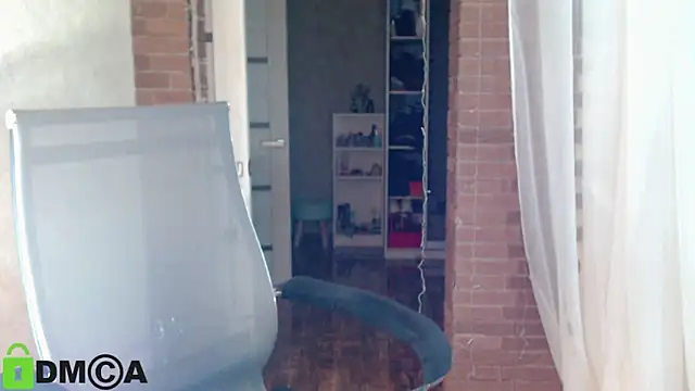 Snapshot of ms_kelarini chatting on March 9, 9:46 pm ms kelarini online show from March 9, 9:46 pm