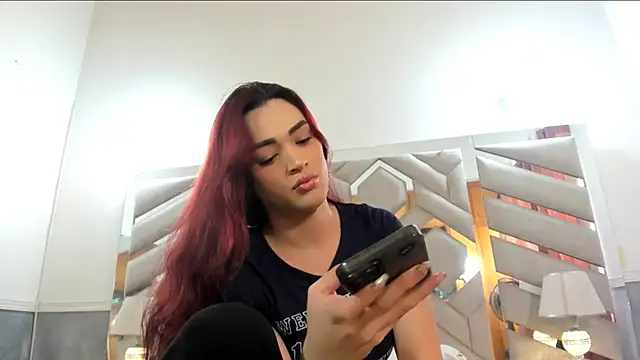 alexandra fire69x online show from September 12, 8:20 pm