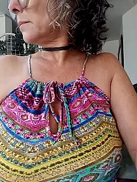 Pinkboobie online show from January 9, 6:15 pm