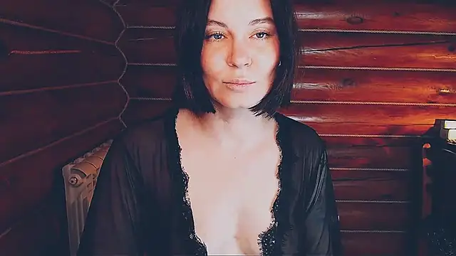 Snapshot of Platina_Fox chatting on February 17, 8:44 am Platina Fox online show from February 17, 8:44 am