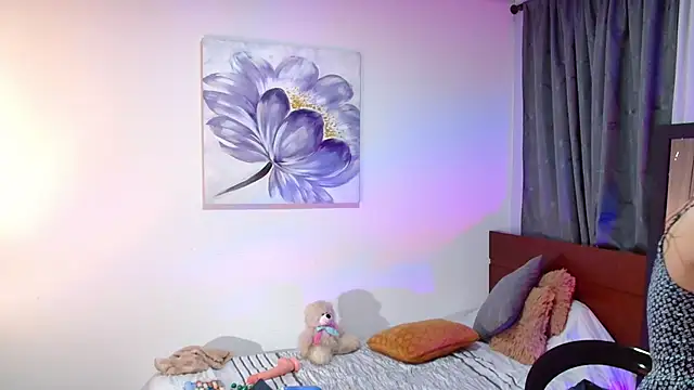 Snapshot of vanessabrown_ chatting on January 4, 4:12 am vanessabrown online show from January 4, 4:12 am