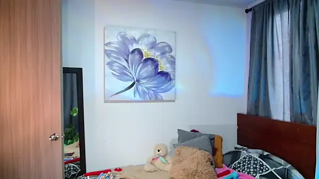 Snapshot of vanessabrown_ chatting on January 28, 12:54 pm vanessabrown online show from January 28, 12:54 pm