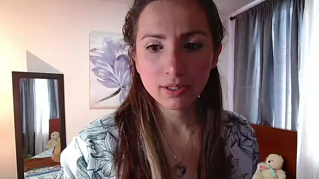 Snapshot of vanessabrown_ chatting on February 1, 3:07 pm vanessabrown online show from February 1, 3:07 pm