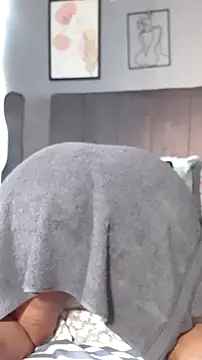 PearlSexxy69 online show from January 6, 5:33 am