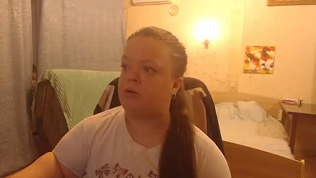 Janiffer MiMi online show from March 20, 4:53 pm