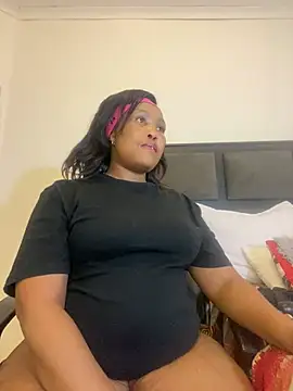 BADFATASS85 online show from December 18, 10:24 pm
