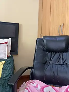 BADFATASS85 online show from March 22, 10:40 am