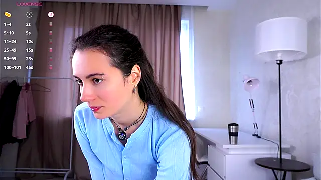 Holla Molly online show from October 2, 5:36 am