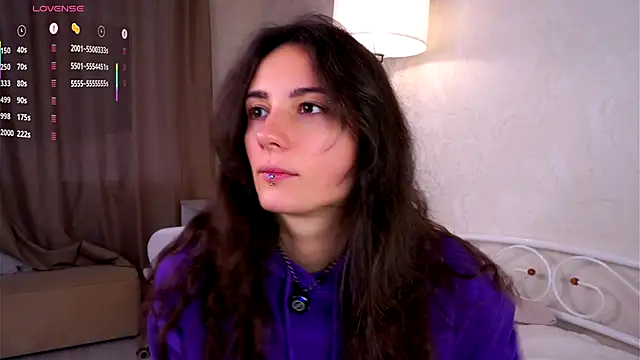 Holla Molly online show from November 2, 5:32 am