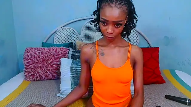 AvaOcean online show from April 7, 11:15 pm