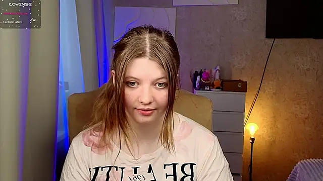 Vivian cutie online show from March 26, 3:28 pm