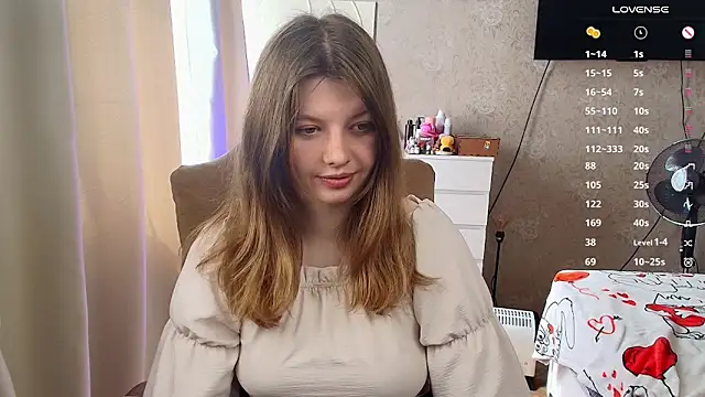 Snapshot of Vivian_cutie chatting on May 31, 12:45 pm Vivian cutie online show from May 31, 12:45 pm
